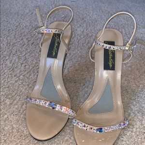 Johnathan Kayne nude iridescent heels
